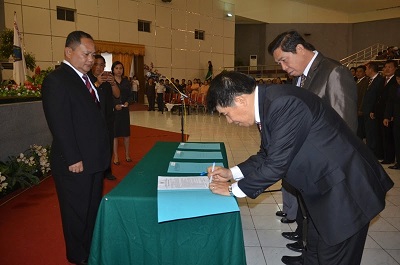 Tugas Pertama Kawatu Hadapi UN